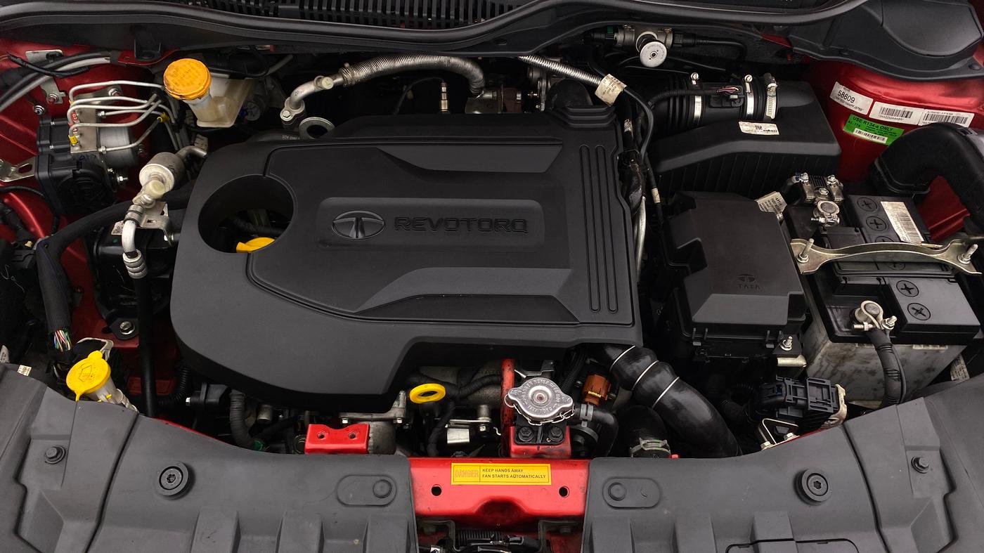 2021 Tata ALTROZ XZ 1.5 RTQ, Diesel, Manual, 10,412 km, Open Bonet