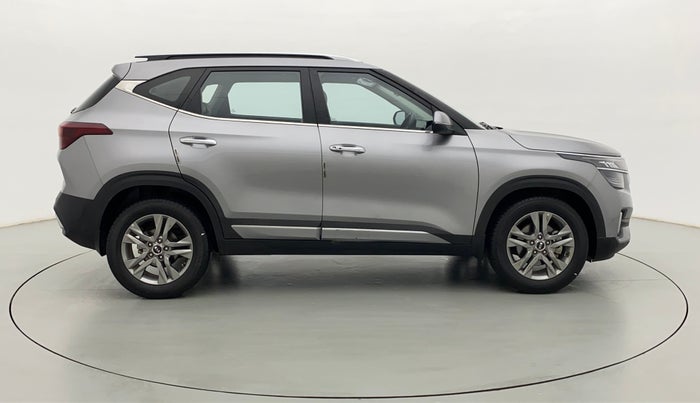 2020 KIA SELTOS HTX 1.5 PETROL MT, Petrol, Manual, 26,517 km, Right Side View