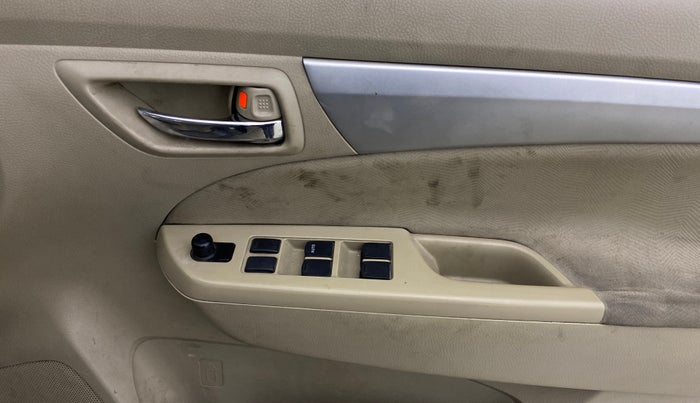 2016 Maruti Ertiga VDI SHVS, Diesel, Manual, 1,45,070 km, Driver Side Door Panels Control