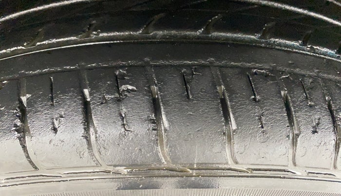 2014 Nissan Micra XV CVT, Petrol, Automatic, 48,642 km, Left Front Tyre Tread