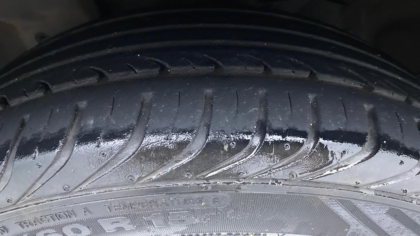 2014 Nissan Micra XV CVT, Petrol, Automatic, 49,470 km, Left Front Tyre Tread