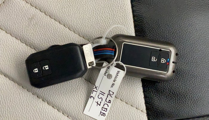 2023 Maruti XL6 ZETA MT, Petrol, Manual, 39,004 km, Key Close Up