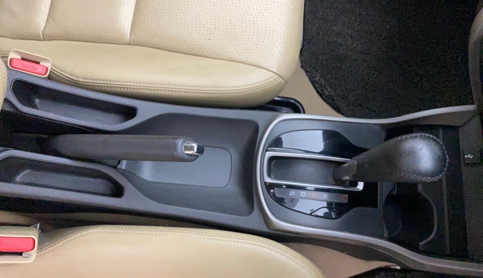 2017 Honda City 1.5L I-VTEC ZX CVT, Petrol, Automatic, 61,557 km, Gear Lever