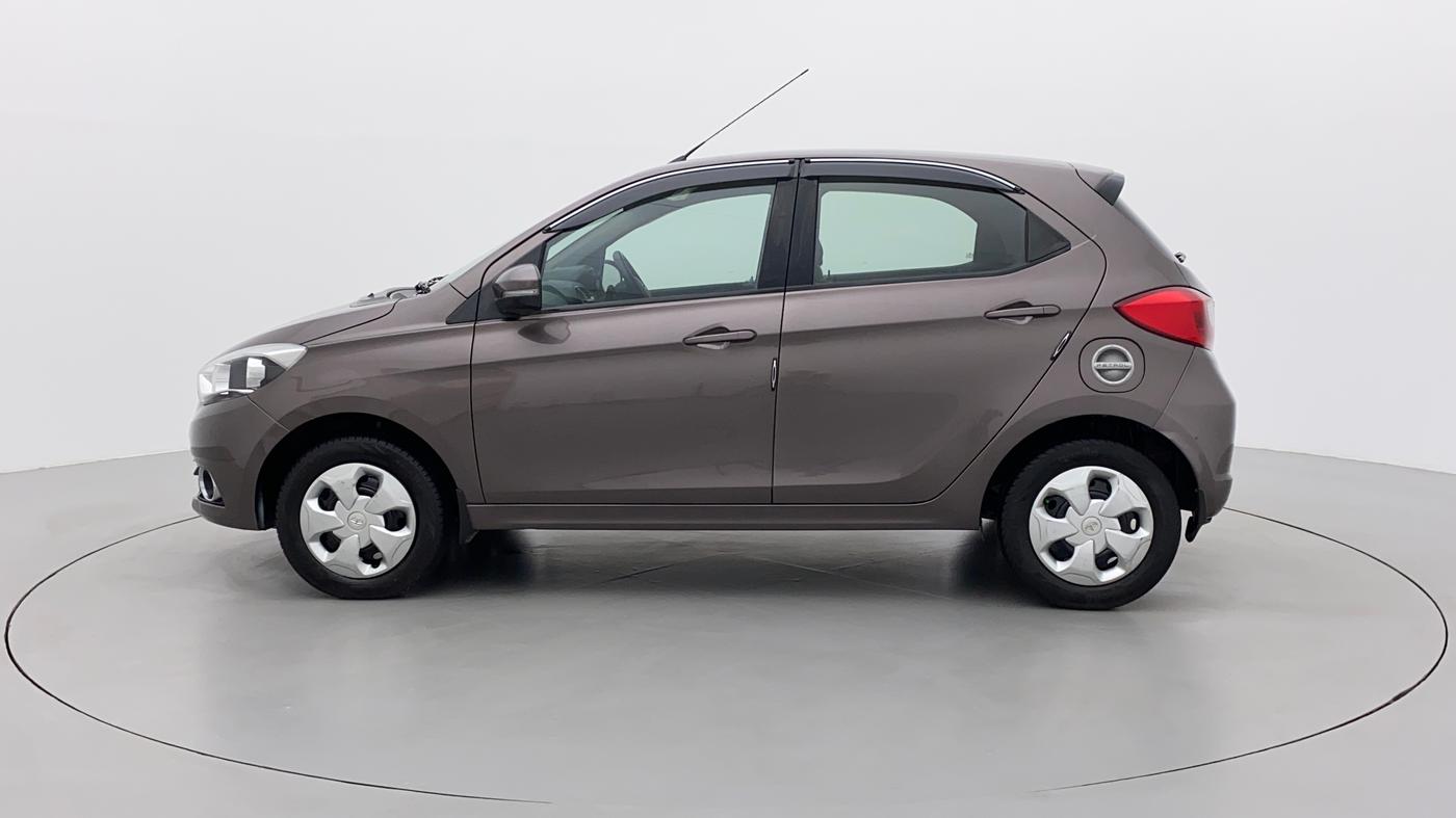 2016 Tata Tiago XZ PETROL, Petrol, Manual, 44,593 km, Left Side
