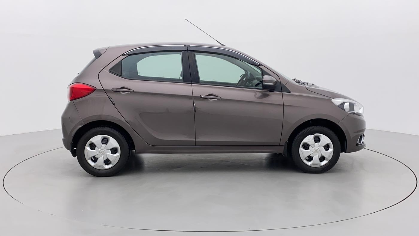 2016 Tata Tiago XZ PETROL, Petrol, Manual, 44,593 km, Right Side View