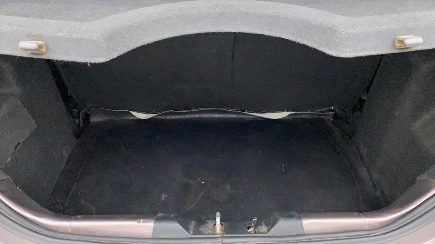 2016 Tata Tiago XZ PETROL, Petrol, Manual, 44,593 km, Boot Inside