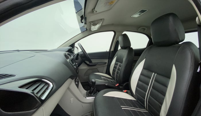 2016 Tata Tiago XZ PETROL, Petrol, Manual, 44,593 km, Right Side Front Door Cabin