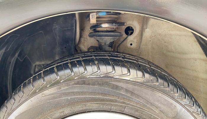 2021 Maruti New Wagon-R LXI CNG 1.0, CNG, Manual, 14,382 km, Left Front Tyre Tread