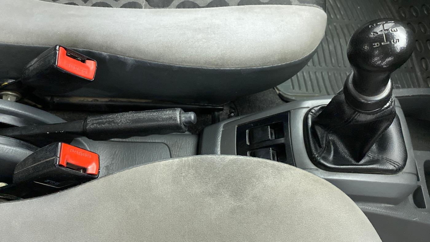 2015 Maruti Alto 800 LXI, Petrol, Manual, 1,17,562 km, Gear Lever