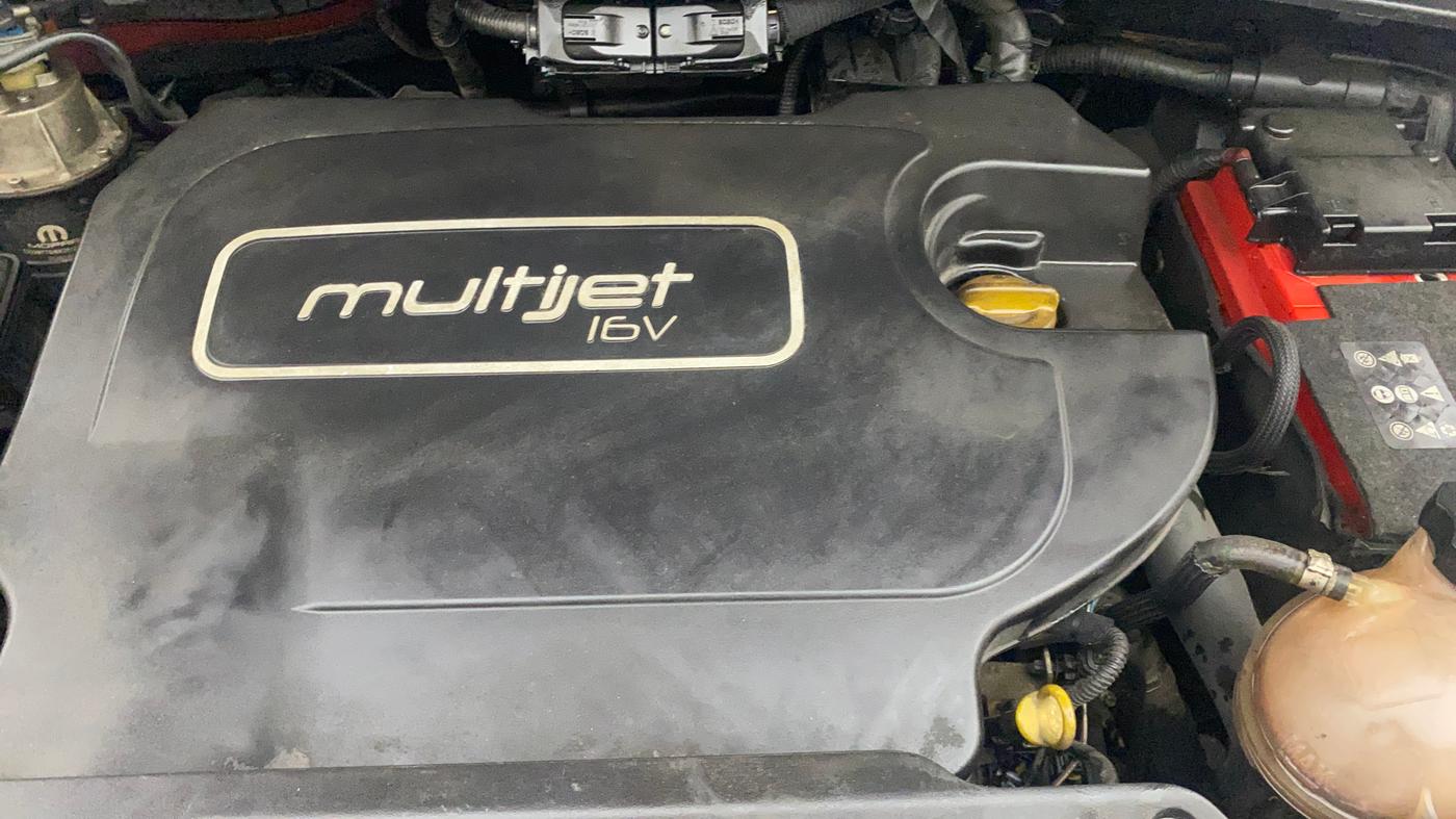 2018 Jeep Compass LIMITED (O) 2.0 DIESEL, Diesel, Manual, 1,46,205 km, Engine View