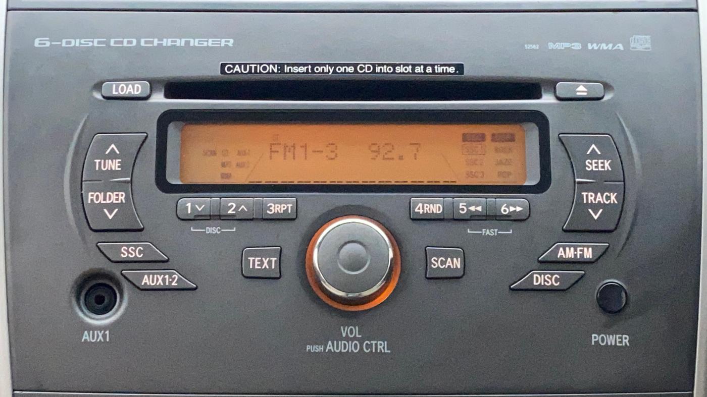 2009 Toyota Corolla Altis 1.8 G, Petrol, Manual, 25,001 km, Infotainment System