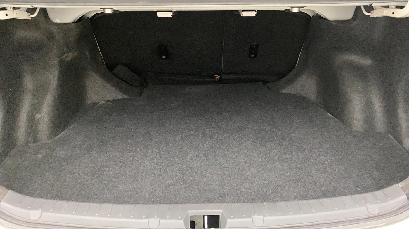 2009 Toyota Corolla Altis 1.8 G, Petrol, Manual, 25,001 km, Boot Inside