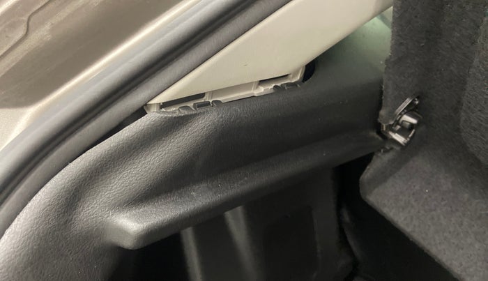 2020 Maruti Baleno ALPHA PETROL 1.2, Petrol, Manual, 10,869 km, Dicky (Boot door) - Trim lock has minor damage