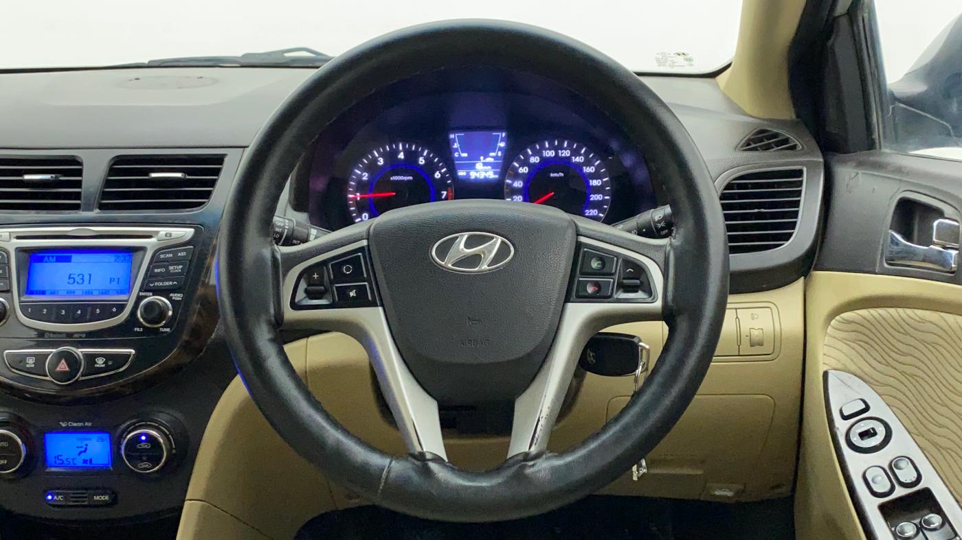 2014 Hyundai Verna FLUIDIC 1.6 VTVT SX, Petrol, Manual, 94,348 km, Steering Wheel Close Up