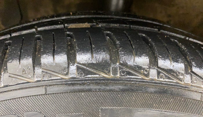 2019 Hyundai NEW SANTRO ERA EXECUTIVE, Petrol, Manual, 37,079 km, Left Front Tyre Tread