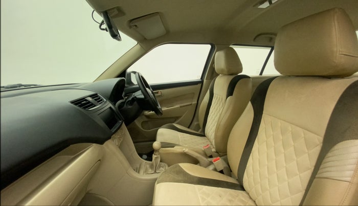 2015 Maruti Swift Dzire LXI (O), Petrol, Manual, 27,847 km, Right Side Front Door Cabin
