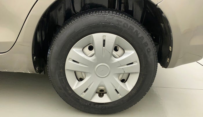 2015 Maruti Swift Dzire LXI (O), Petrol, Manual, 27,847 km, Left Rear Wheel
