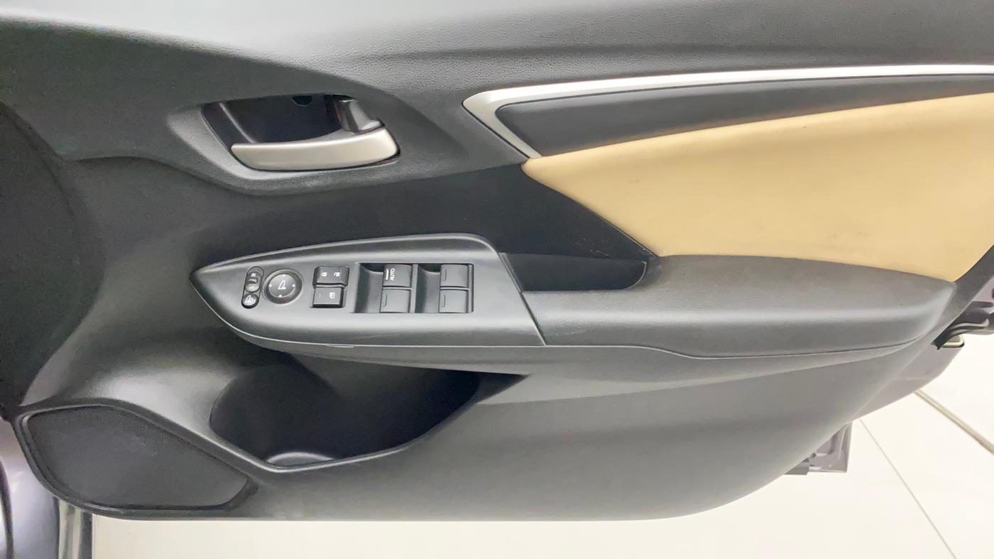 2019 Honda Jazz 1.2L I-VTEC VX, Petrol, Manual, 23,394 km, Driver Side Door Panels Control