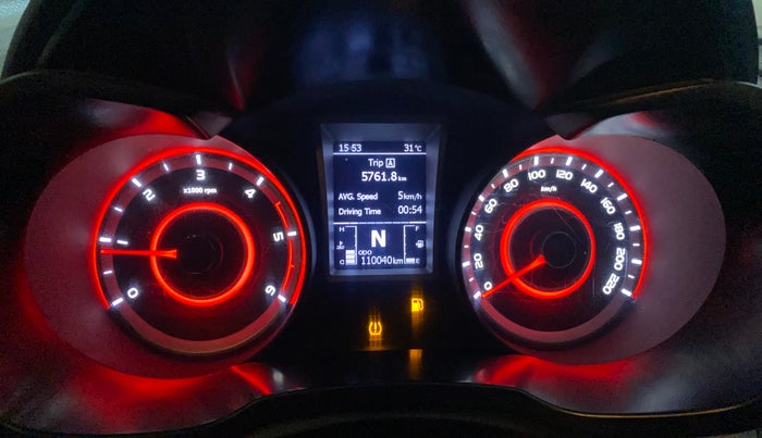 2022 Mahindra XUV300 W8 (O) 1.5 DIESEL, Diesel, Manual, 1,10,037 km, Odometer Image