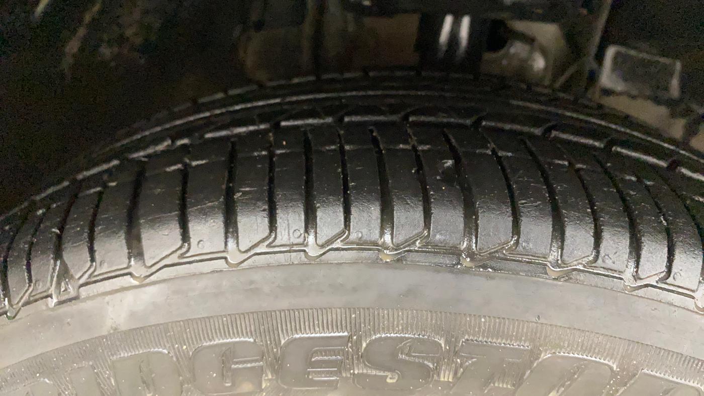 2022 Tata TIAGO NRG XZ MT, Petrol, Manual, 20,159 km, Right Front Tyre Tread