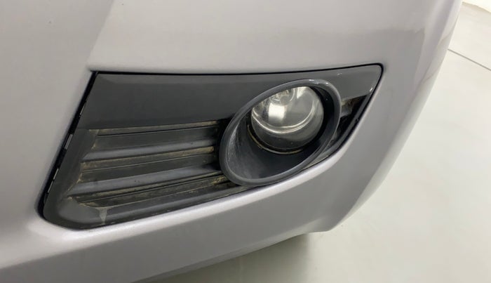 2012 Maruti Ritz VDI, Diesel, Manual, 1,24,543 km, Left fog light - Not working