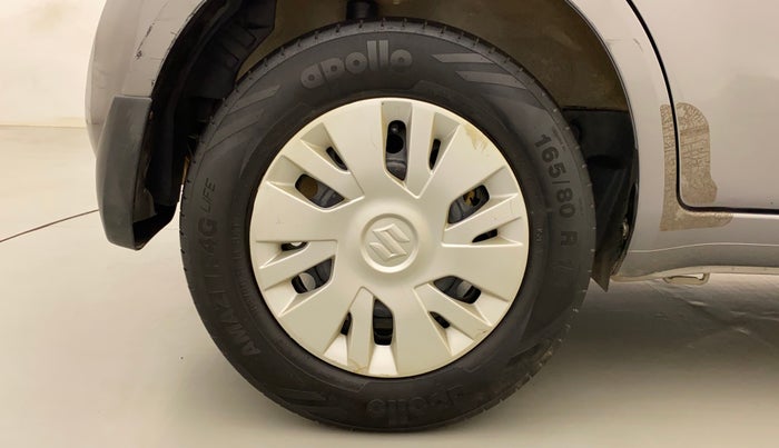 2012 Maruti Ritz VDI, Diesel, Manual, 1,24,543 km, Right Rear Wheel