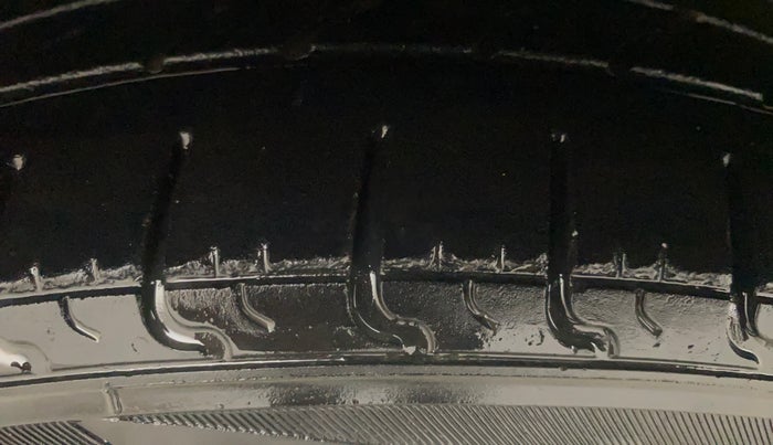 2015 Hyundai Grand i10 ASTA AT 1.2 KAPPA VTVT, Petrol, Automatic, 91,425 km, Left Front Tyre Tread