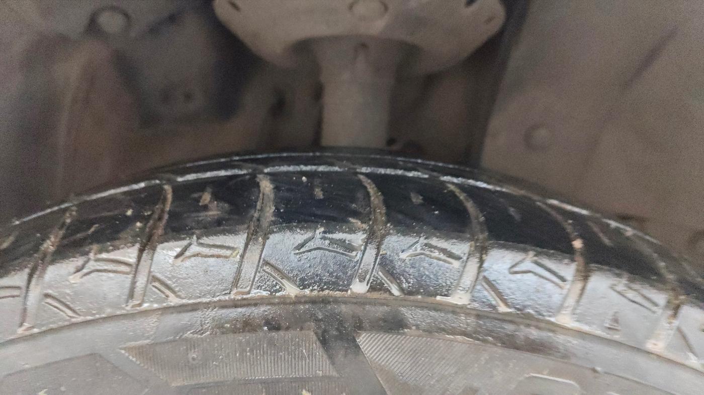 2018 Honda Amaze 1.2L I-VTEC S, Petrol, Manual, 76,491 km, Right Front Tyre Tread