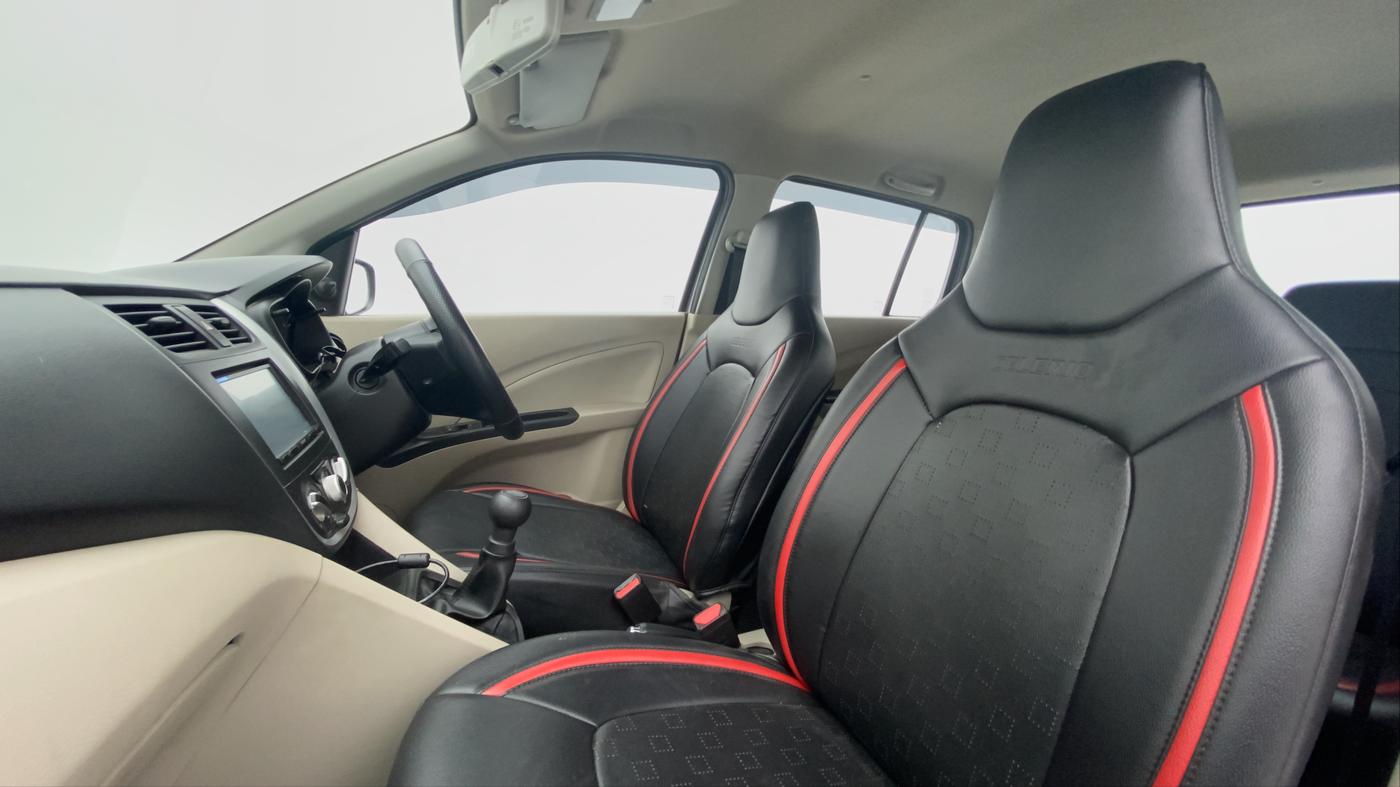 2020 Maruti Celerio VXI (O) CNG, CNG, Manual, 49,984 km, Right Side Front Door Cabin