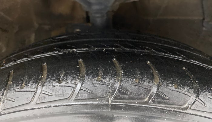 2020 Maruti Celerio VXI (O) CNG, CNG, Manual, 49,984 km, Right Front Tyre Tread