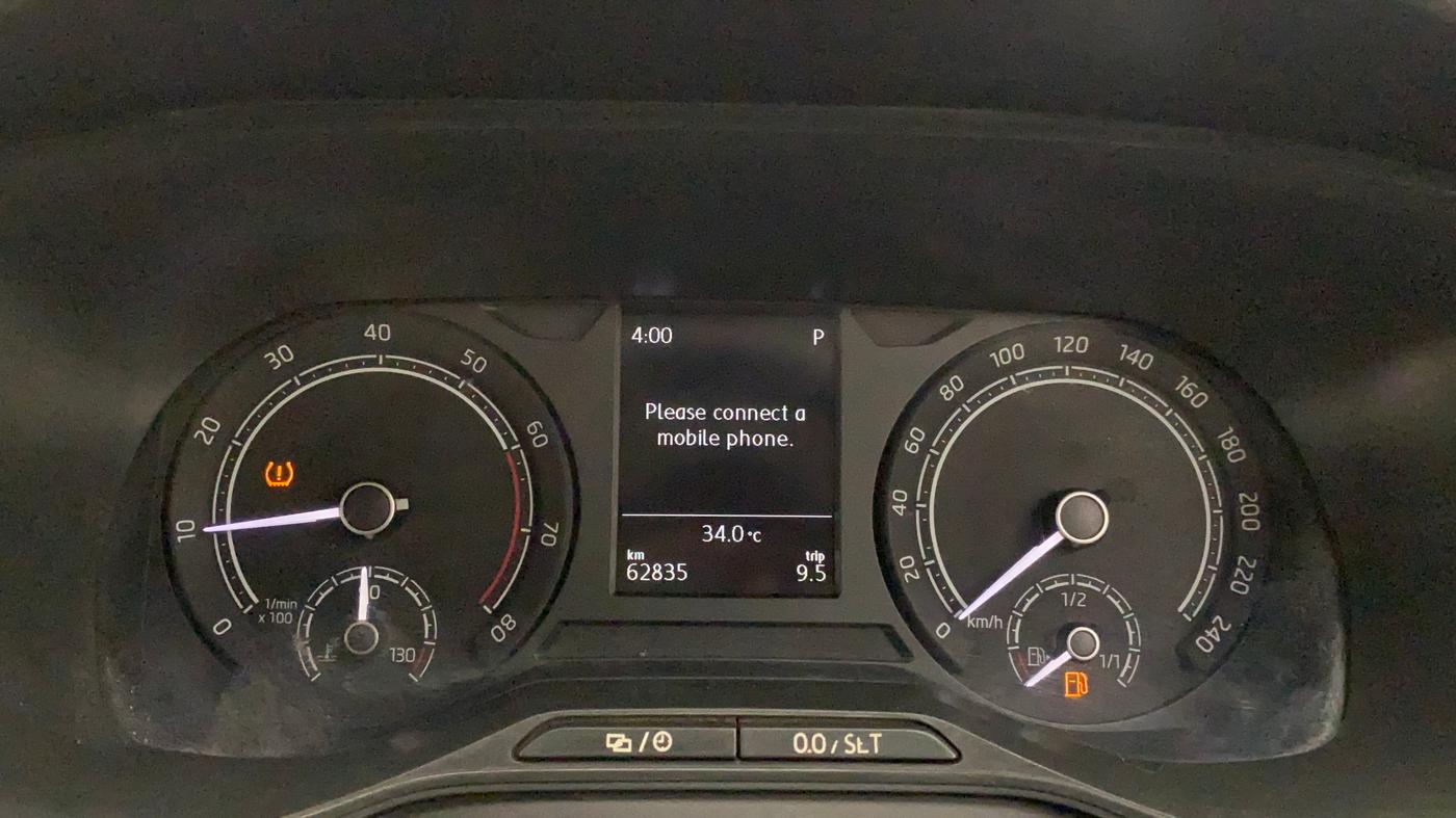 2022 Skoda KUSHAQ AMBITION 1.0L TSI AT, Petrol, Automatic, 62,833 km, Odometer Image