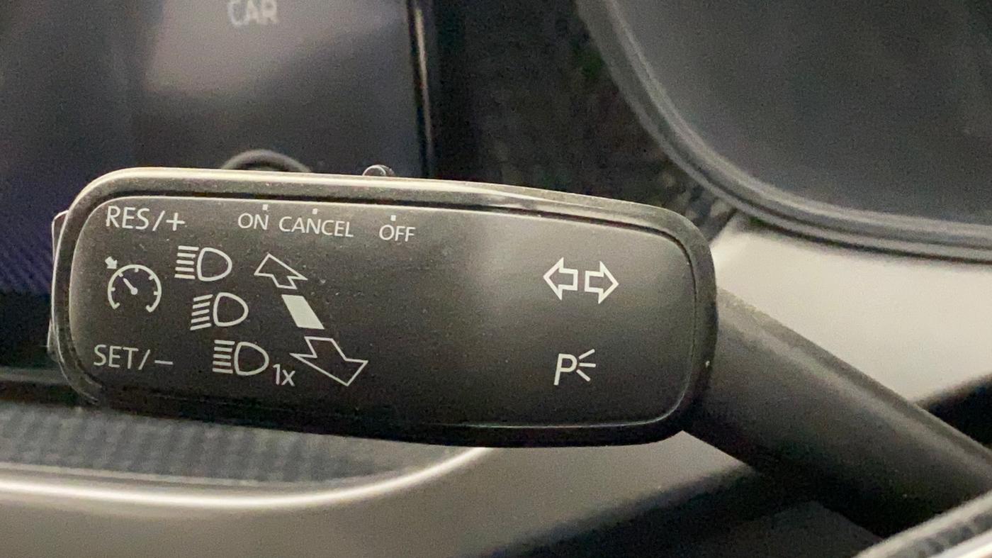 2022 Skoda KUSHAQ AMBITION 1.0L TSI AT, Petrol, Automatic, 62,833 km, Adaptive Cruise Control