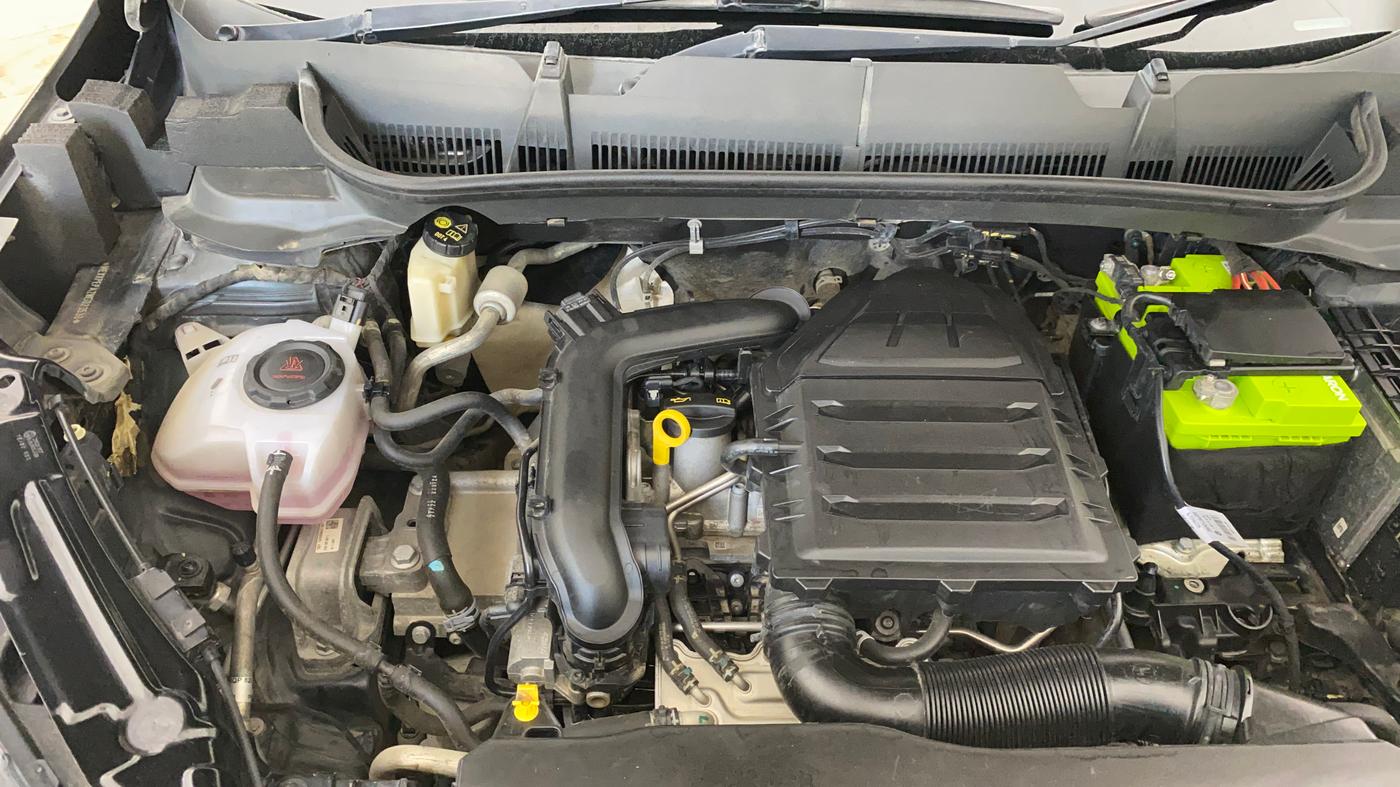 2022 Skoda KUSHAQ AMBITION 1.0L TSI AT, Petrol, Automatic, 62,833 km, Engine View - Right