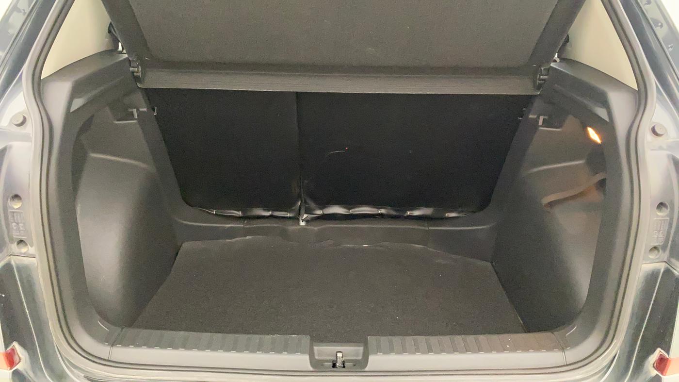 2022 Skoda KUSHAQ AMBITION 1.0L TSI AT, Petrol, Automatic, 62,833 km, Boot Inside