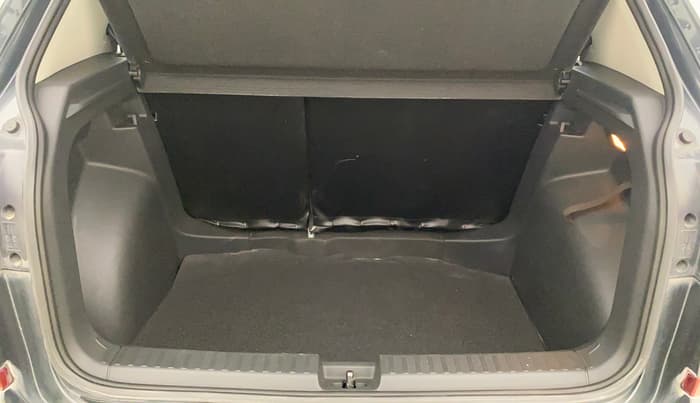 2022 Skoda KUSHAQ AMBITION 1.0L TSI AT, Petrol, Automatic, 62,833 km, Boot Inside