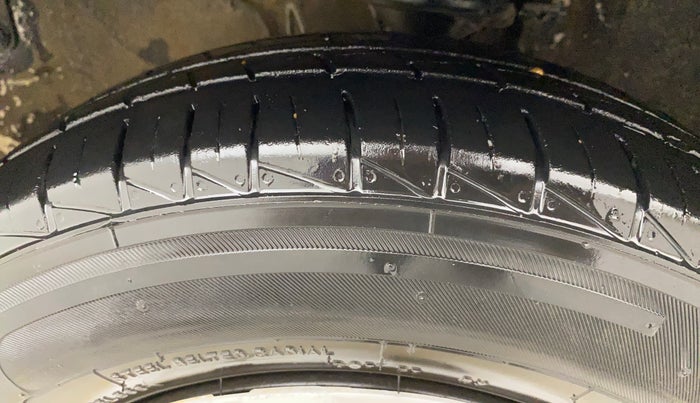 2022 Maruti Alto VXI, Petrol, Manual, 16,224 km, Left Front Tyre Tread