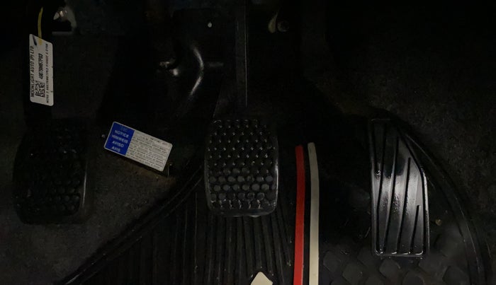 2022 Maruti Alto VXI, Petrol, Manual, 16,224 km, Pedals