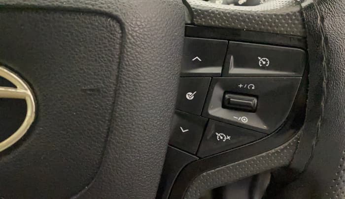 2021 Tata Safari XZ PLUS GOLD 6 S, Diesel, Manual, 64,435 km, Adaptive Cruise Control
