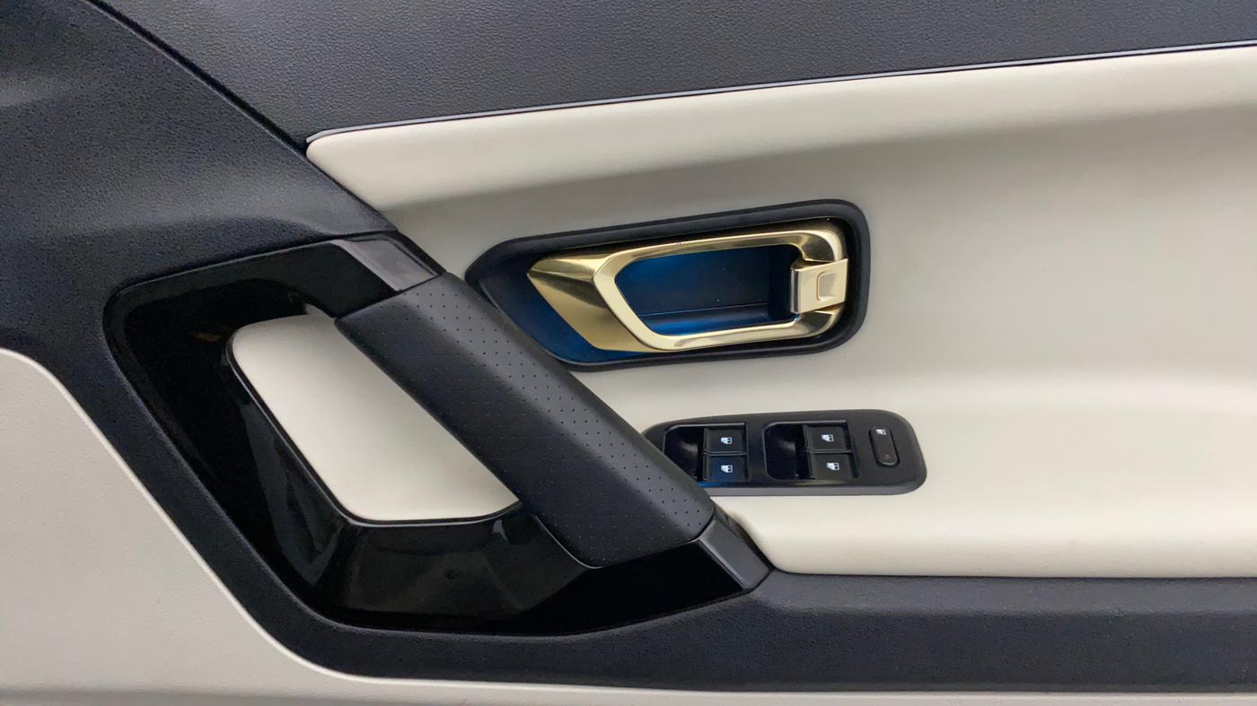 2021 Tata Safari XZ PLUS GOLD 6 S, Diesel, Manual, 64,435 km, Driver Side Door Panels Control