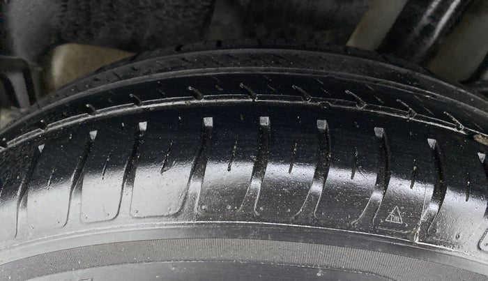 2018 Maruti Swift VXI, Petrol, Manual, 43,660 km, Left Rear Tyre Tread