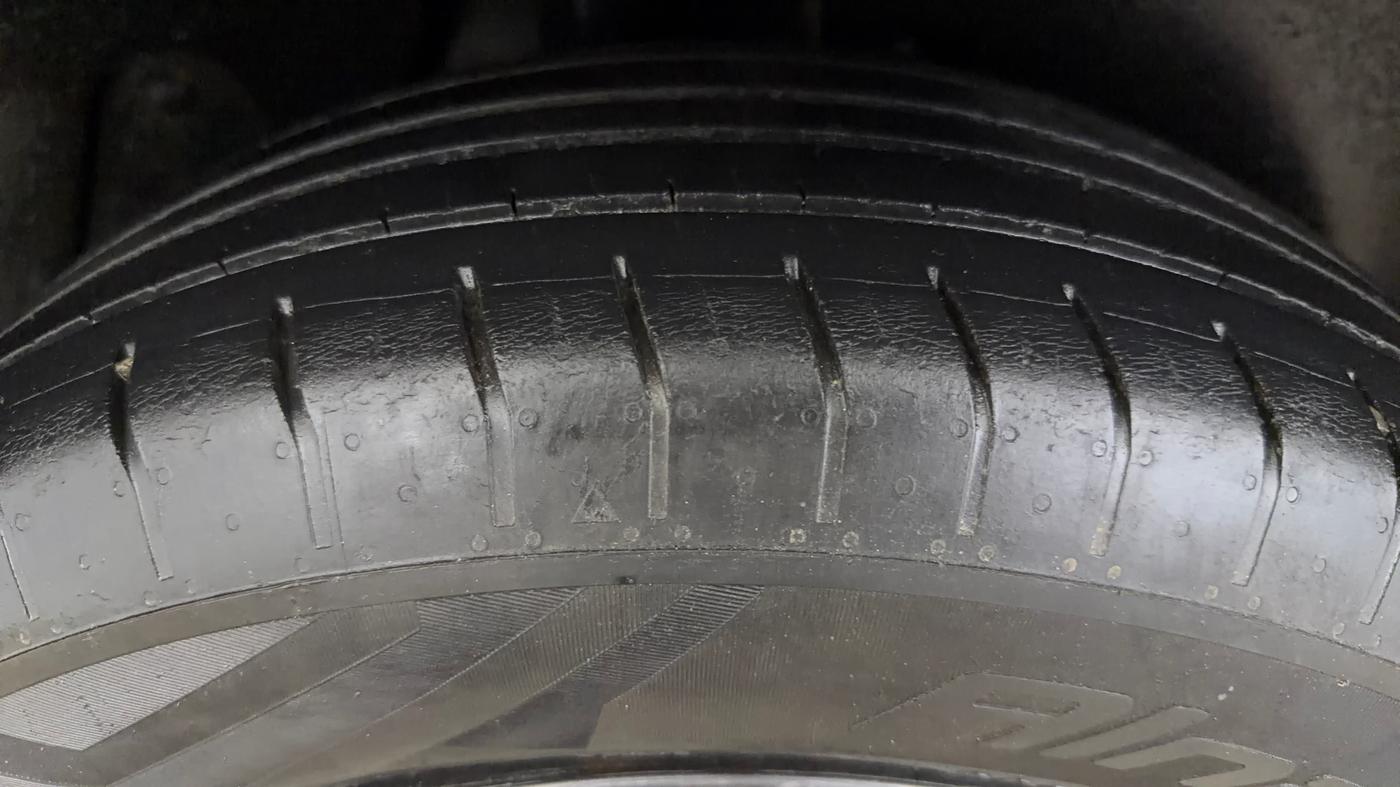 2021 Hyundai Creta S 1.5 DIESEL, Diesel, Manual, 66,107 km, Right Rear Tyre Tread