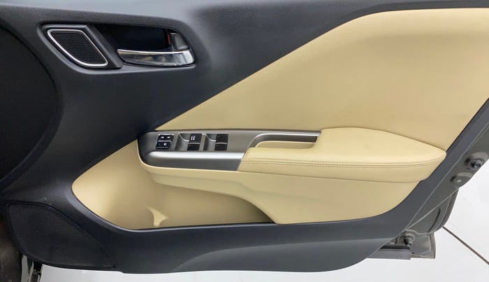 2017 Honda City 1.5L I-VTEC VX CVT, Petrol, Automatic, 40,742 km, Driver Side Door Panels Control