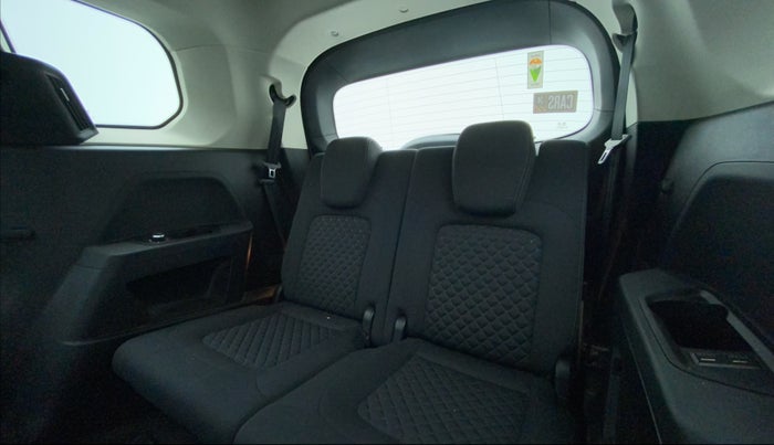 2022 Tata Safari XT PLUS, Diesel, Manual, 40,299 km, Third Seat Row ( optional )