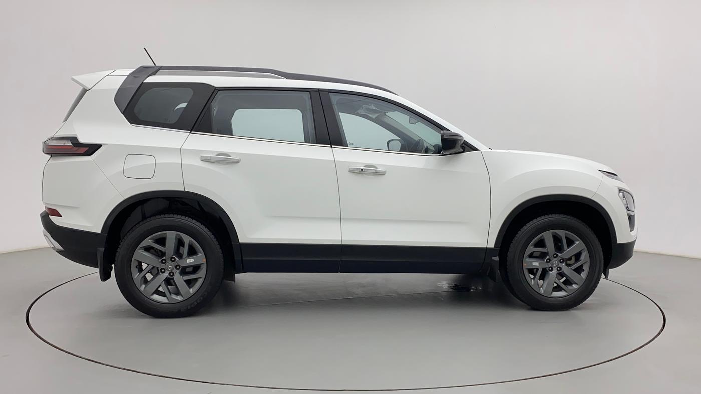 2022 Tata Safari XT PLUS, Diesel, Manual, 40,299 km, Right Side View