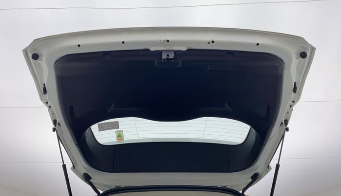 2022 Tata Safari XT PLUS, Diesel, Manual, 40,299 km, Boot Door Open