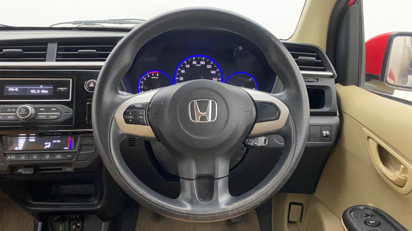 2016 Honda Brio S MT, Petrol, Manual, 45,047 km, Steering Wheel Close Up