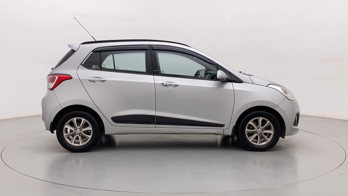 2016 Hyundai Grand i10 ASTA (O) AT 1.2 KAPPA VTVT, Petrol, Automatic, 1,31,017 km, Right Side View