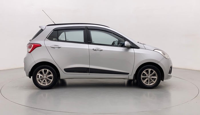 2016 Hyundai Grand i10 ASTA (O) AT 1.2 KAPPA VTVT, Petrol, Automatic, 1,31,017 km, Right Side View