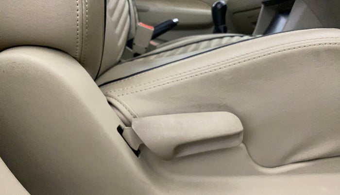 2018 Maruti Ciaz SIGMA 1.5 SHVS MT  PETROL, Petrol, Manual, 31,758 km, Driver Side Adjustment Panel