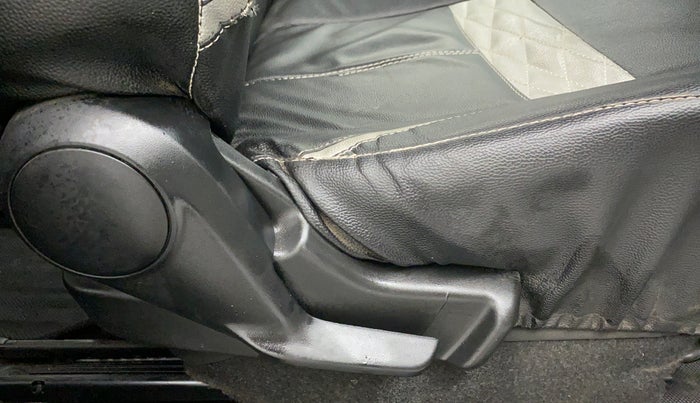 2018 Maruti IGNIS ZETA 1.2 AMT, Petrol, Automatic, 64,505 km, Driver Side Adjustment Panel
